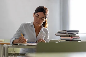 Zwolnienie od pracy z powodu siły wyższej i urlop opiekuńczy nauczycieli - zmiany w Karcie Nauczyciela