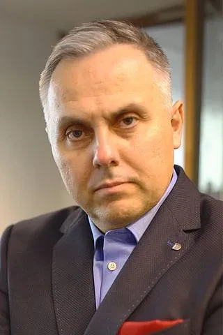 Sebastian_Sikorski_640x960